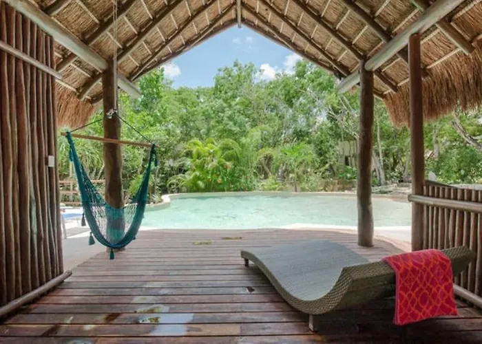 Lodge Pueblito Selva Chemuyil